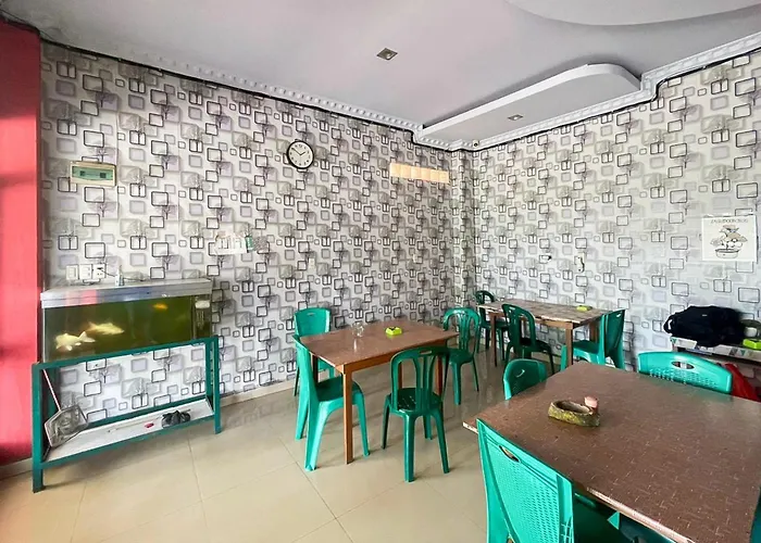 Homestay Rand'S Kopi Pandan Syariah Mitra Reddoorz