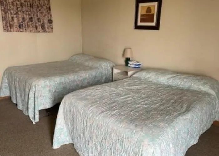Gull Lake Lodge Motel