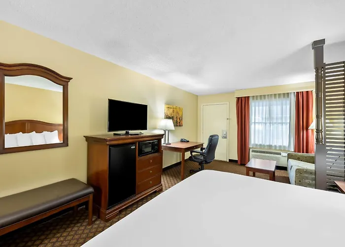 Best Western Coach House