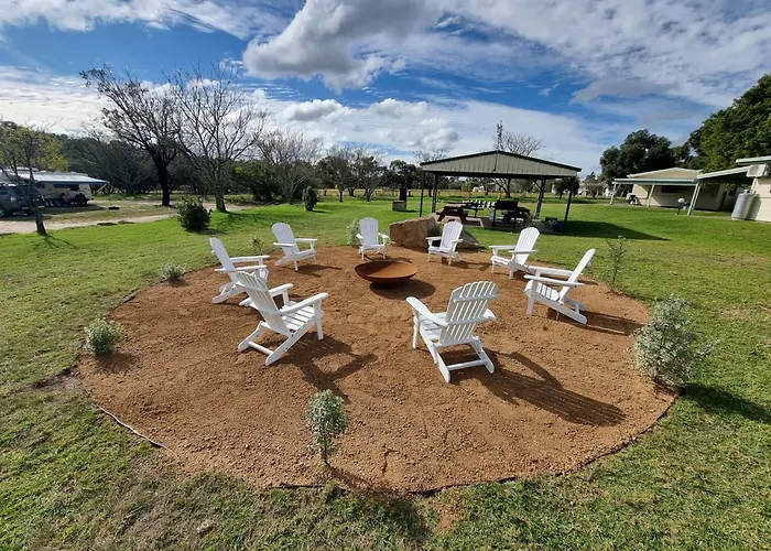 Country Style Holiday Park