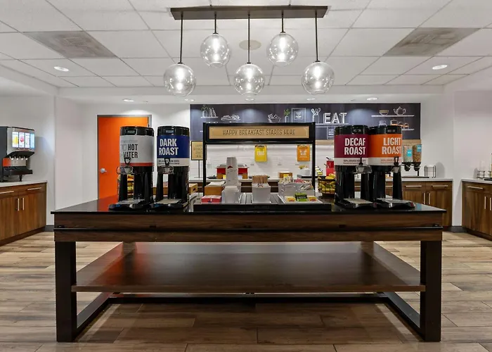 Hampton Inn & Suites Lake George