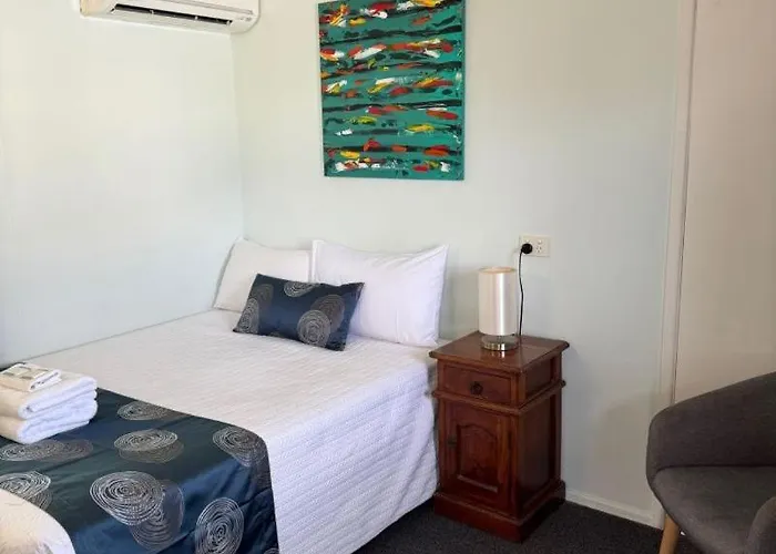 Charm City Motel