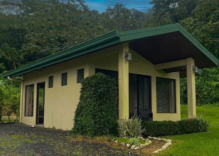 Arenal Roca Suites