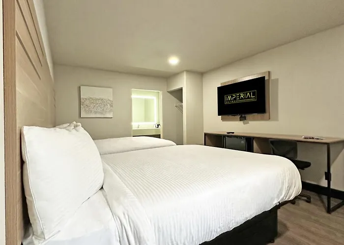 Imperial Suites, Adults Only