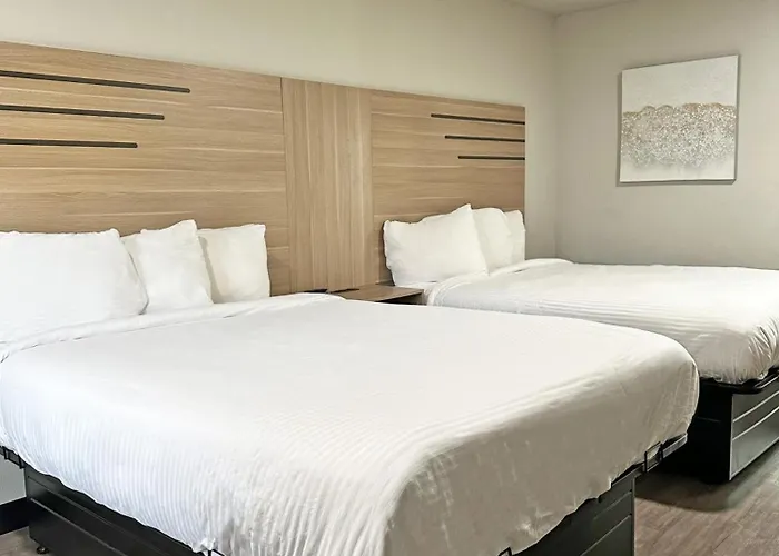 Imperial Suites, Adults Only