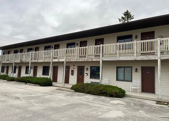 Harbor Inn Algoma