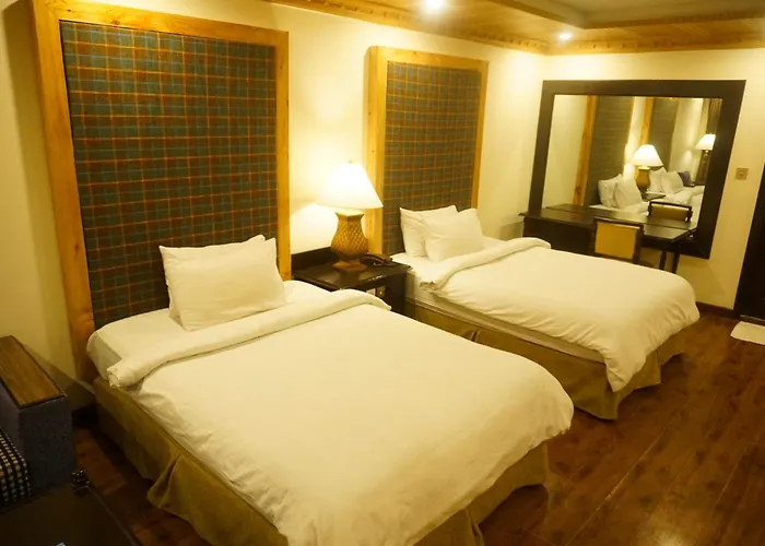 Cedarwood Hotel And Resort