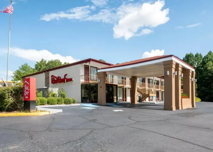 Red Roof Inn West Point
