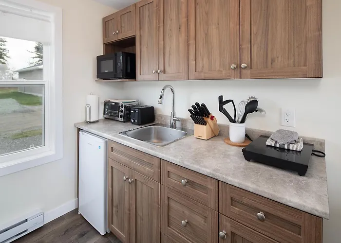 Fossil Farms Oceanside Retreat
