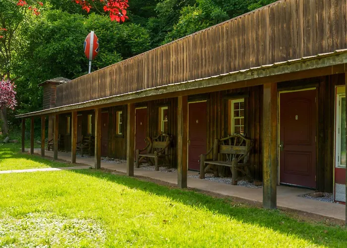 Seneca Pines Lodge