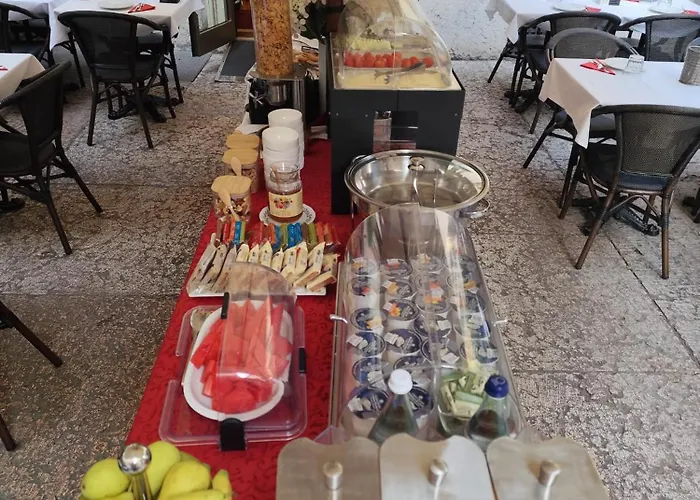 Hotel Torcolo "Residenze Del Cuore"