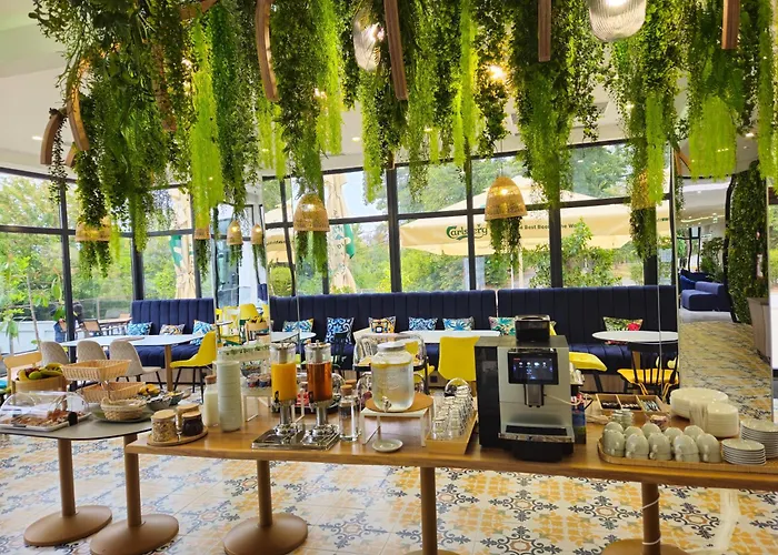 Ambar Hotel