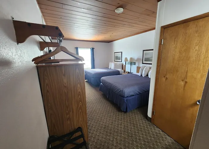 Lantern Motel