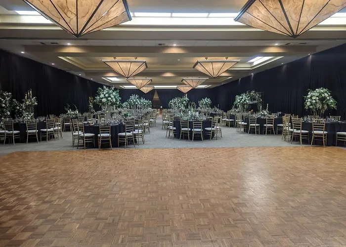 Wyndham Visalia