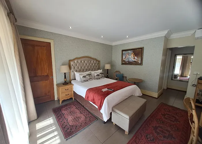 Three Rivers Lodge And Villas