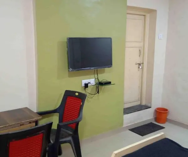 New Bombay Lodge Akola