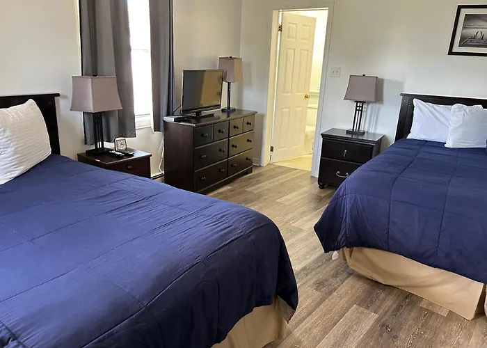 Middleton Motel & Suites