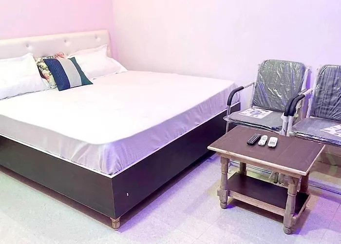 Hotel O Blue Star