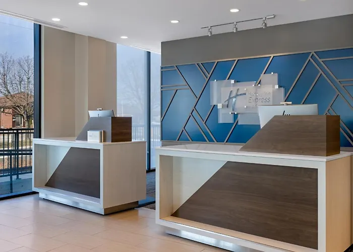 Holiday Inn Express & Suites St Thomas