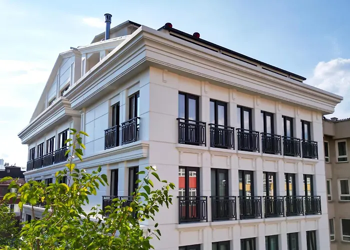 Sky Hill Hotel