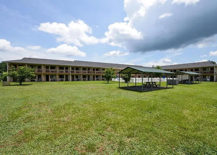 Americas Best Value Inn Canton, Nc