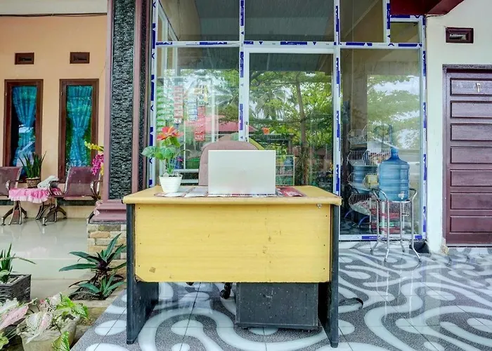 Hotel O Efniati Homestay Syariah