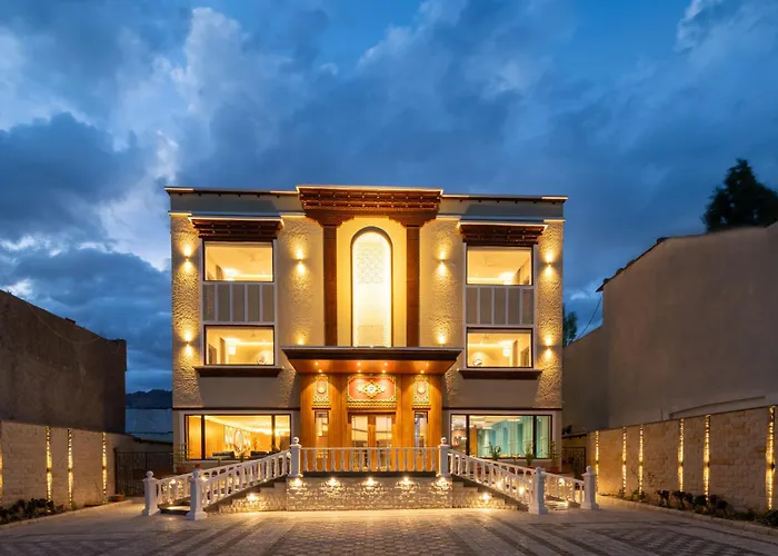 Charmwood Hotel