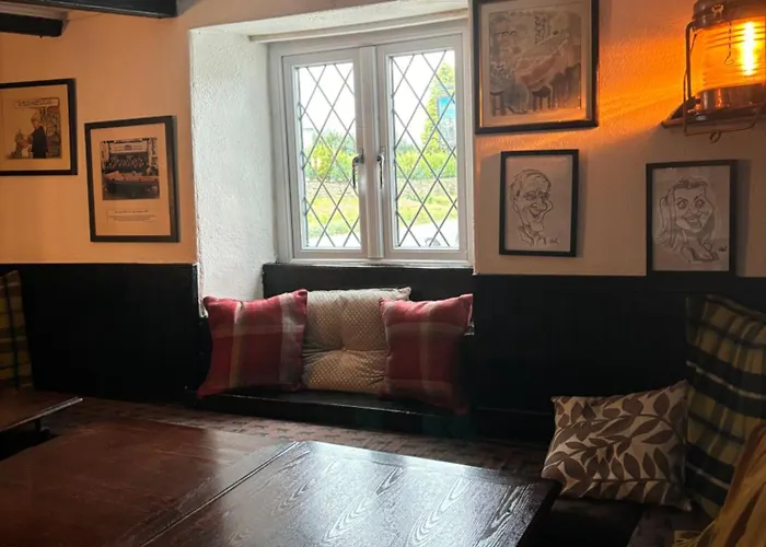 The Cornish Arms Inn