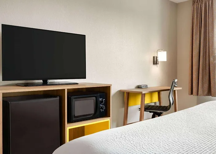 Days Inn By Wyndham Hershey