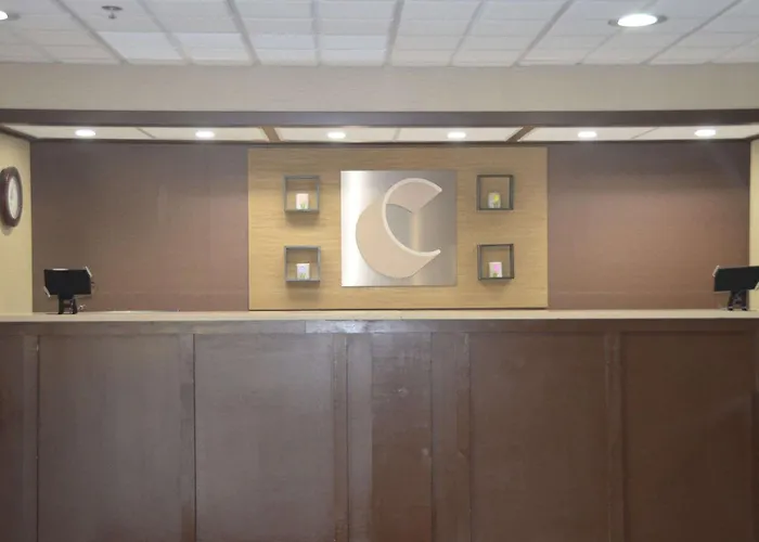 Comfort Inn & Suites Maumee - Toledo I80-90