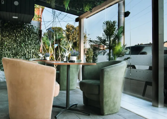 Popas Boutique
