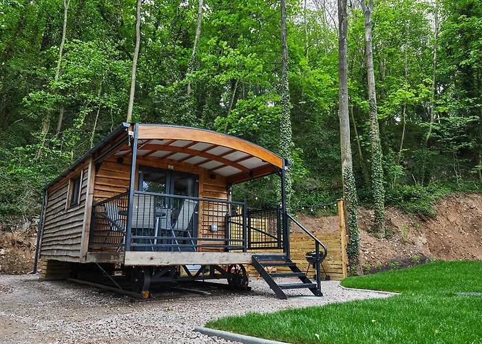 Wildwood Quarry Retreat