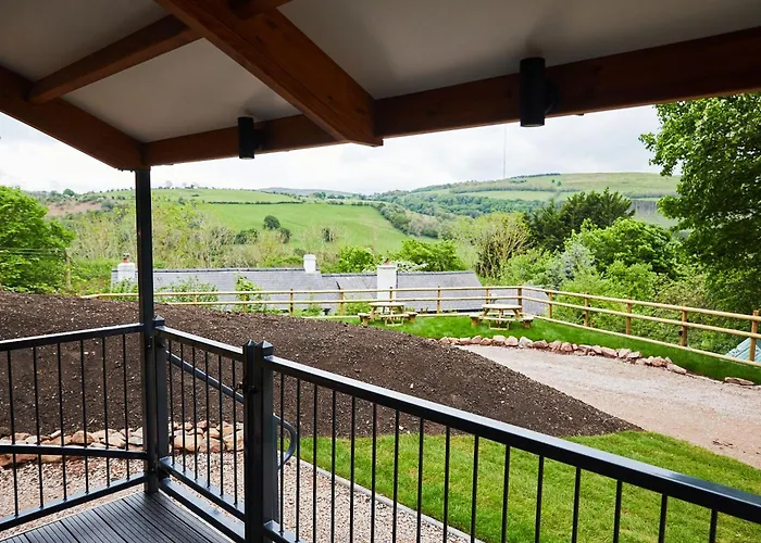 Wildwood Quarry Retreat