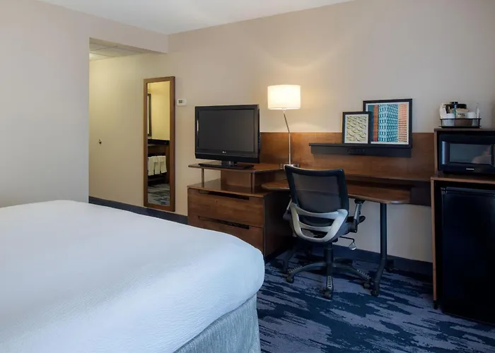 Fairfield Inn & Suites By Marriott Dayton Troy