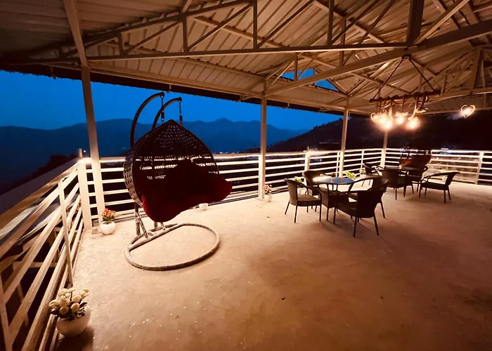 The Kempty Fall Resort, Mussoorie - Lavish & Luxury Stay