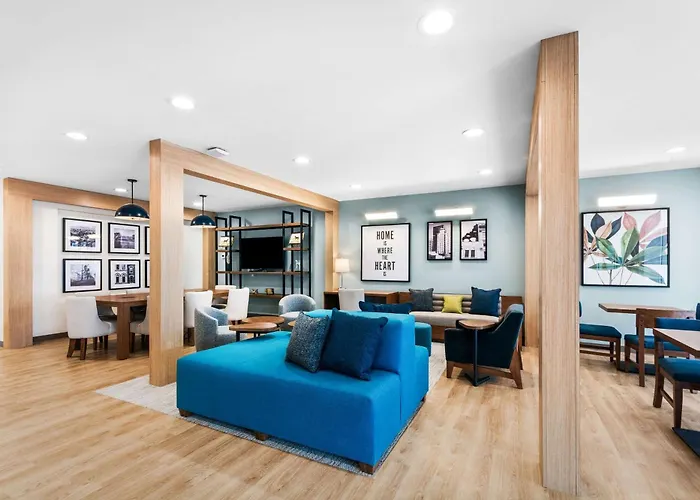 Everhome Suites Lexington - Horse Park