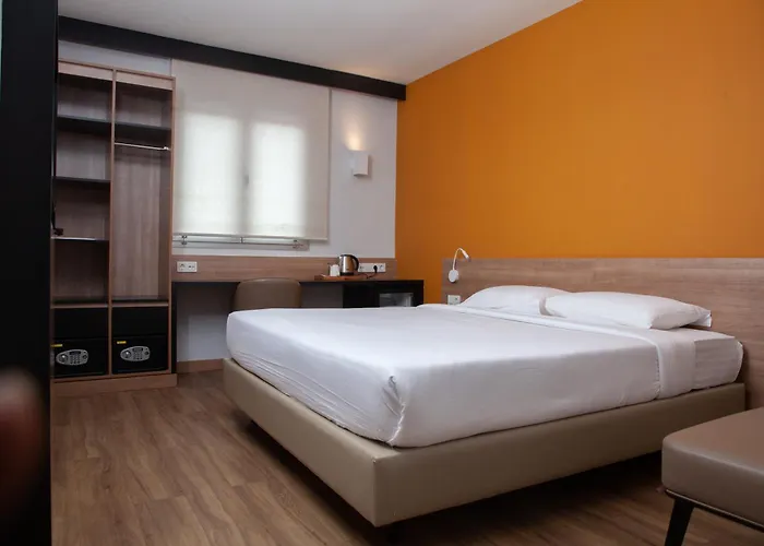 Dunia Hotel Bamako Aci 2000