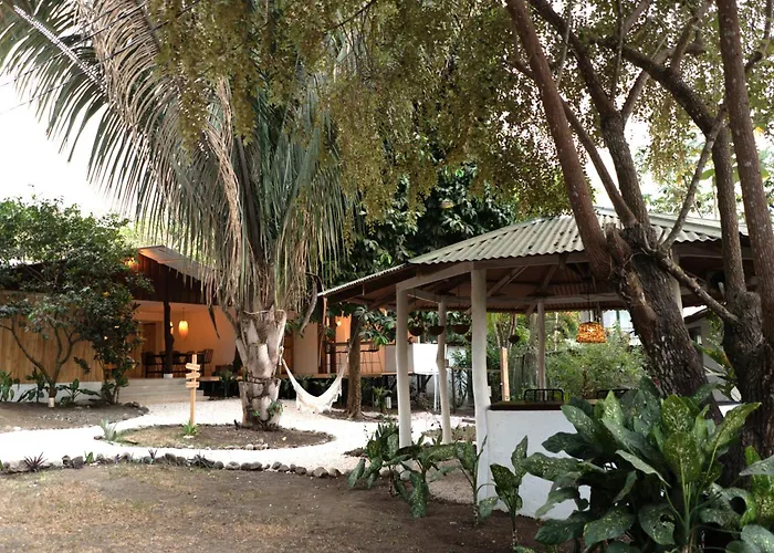 Cuatro Vientos Lodge & Apartments - Santa Teresa, Cr