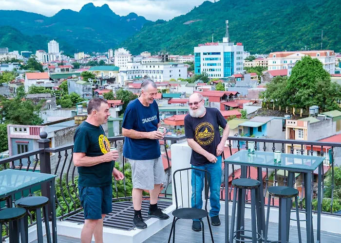 Lila Inn & Motorbike Tours Ha Giang