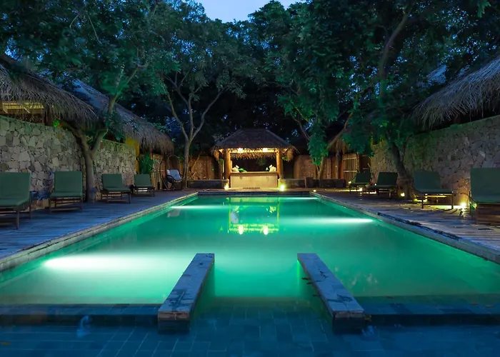 Hiru Villas And Kitesurfing