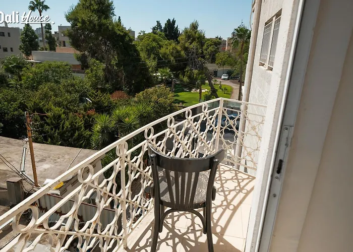 Dali House