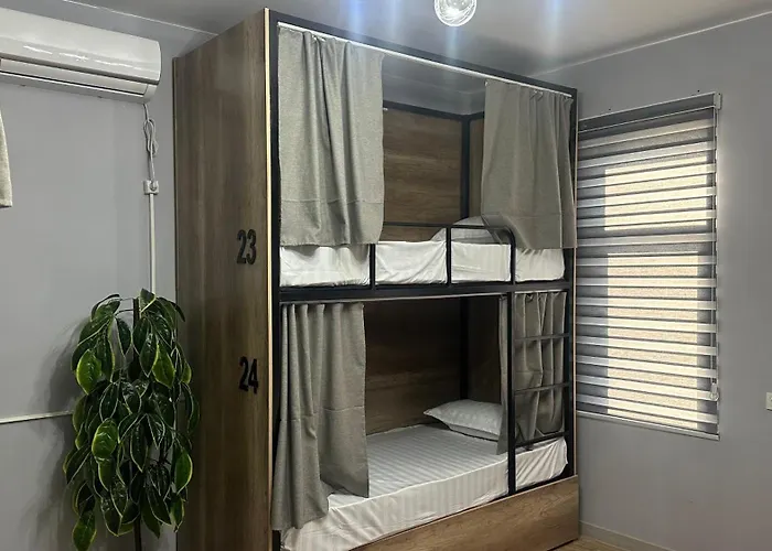 Nazar Hotel & Hostel