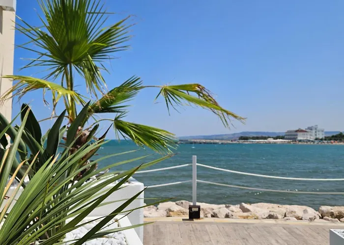 Dada Suites And Sea