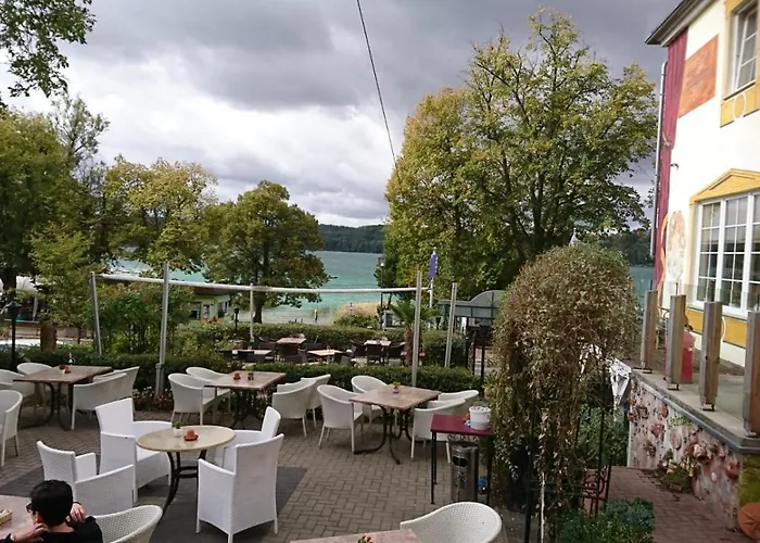 Strandhotel Buckow gut-Hotels SEE
