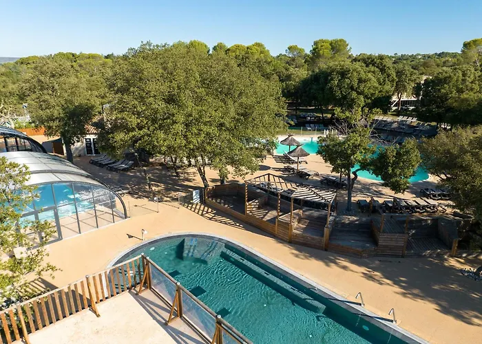 Camping Les Pres Du Roi