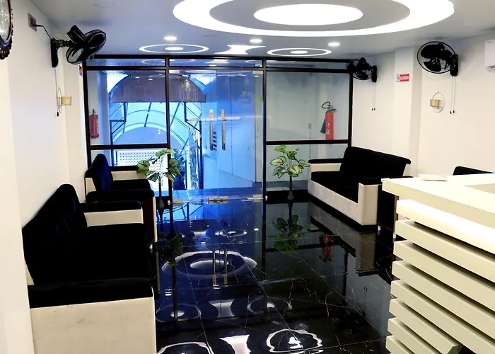 Golden View Hotel