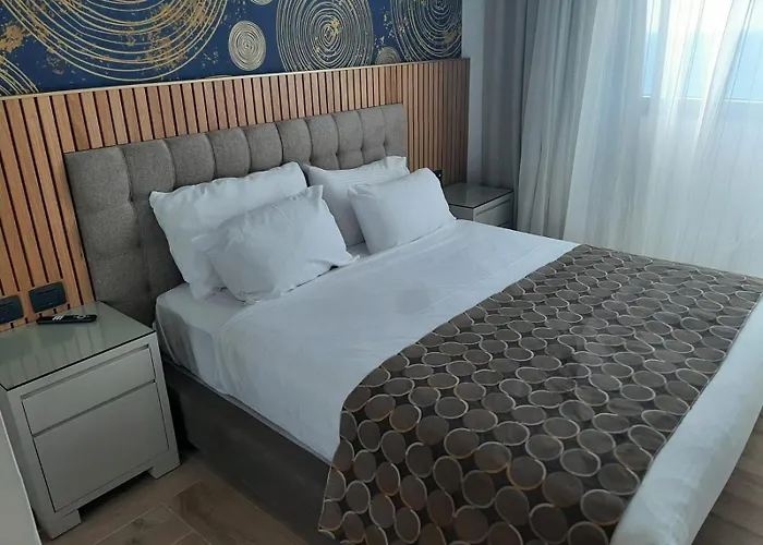 Neve David Hotel