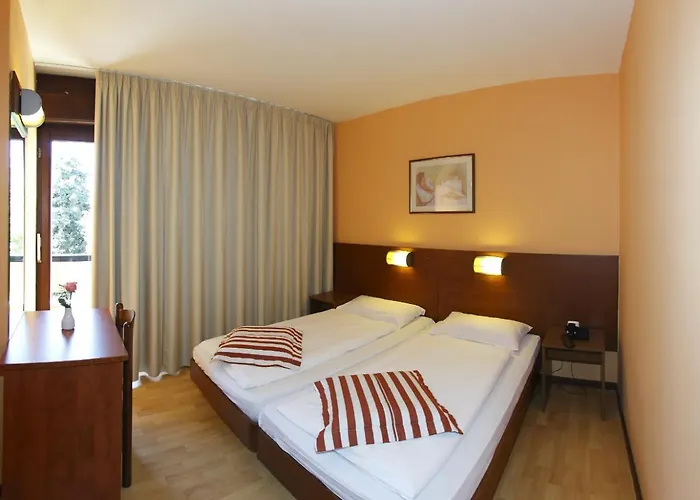 Hotel Donat