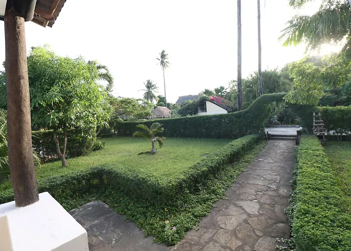 Makuti Villas Resort