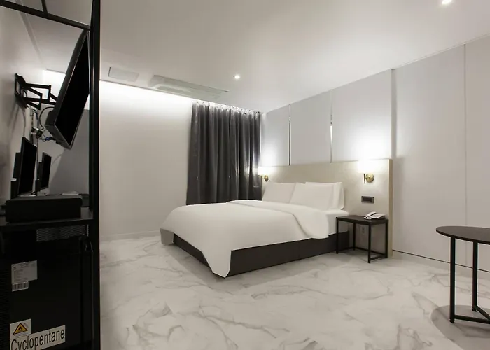 Grazie Hotel Tanhyeon